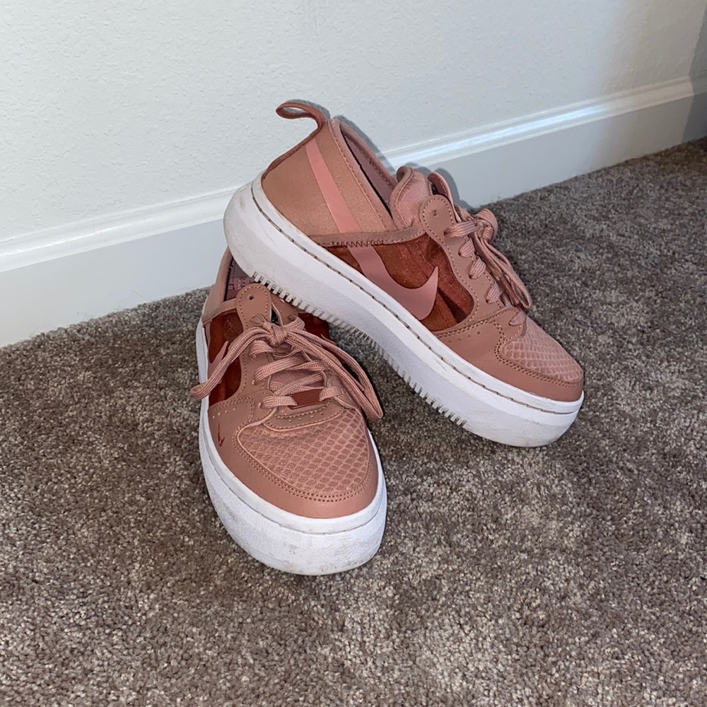 Nike Court Vision Alta